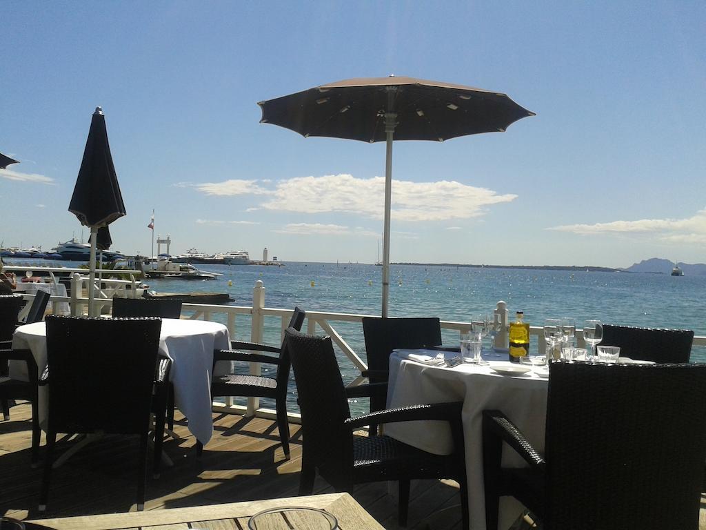 Le Palais Du Tropique Apartment Juan-les-Pins Bilik gambar